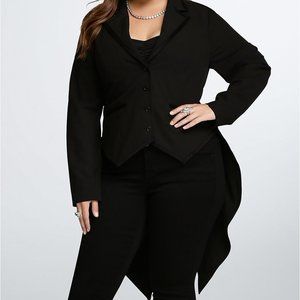 Torrid Tuxedo Ringmaster jacket NWT sz 6
